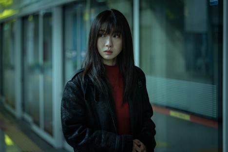 Joo Hyun Young&#8217;s Quest For YouTube Views Leads To Horrifying Discovery In New Film &#8220;Ghost Train&#8221; 4