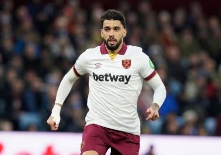 Alamy Live News. 2S9MXYP Birmingham, UK. 26th Jan, 2025. Lucas Paqueta of West Ham United during the Premier League match at Villa Park, Birmingham. Picture credit should read: Andrew Yates/Sportimage Credit: Sportimage Ltd/Alamy Live News This is an Alamy Live News image and may not be part of your current Alamy deal . If you are unsure, please contact our sales team to check.