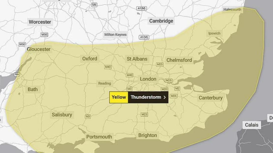 Map of yellow thunderstorm warning in southeast England.