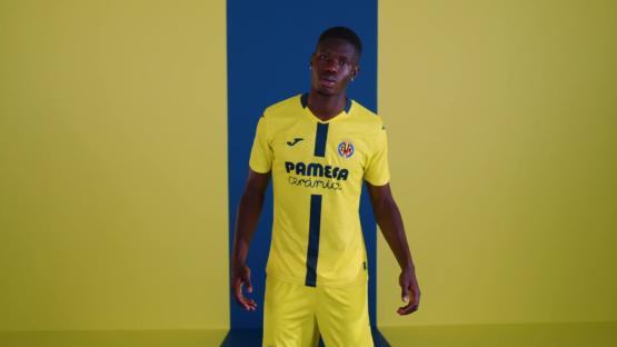 Villarreal's new 2025/26 kit.