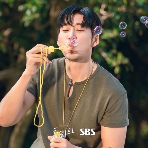 Yoon Kye Sang And Kim Yo Han Show Off Opposite Energy In New Drama “The Winning Try” 4