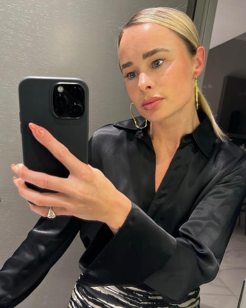 Woman taking a selfie.