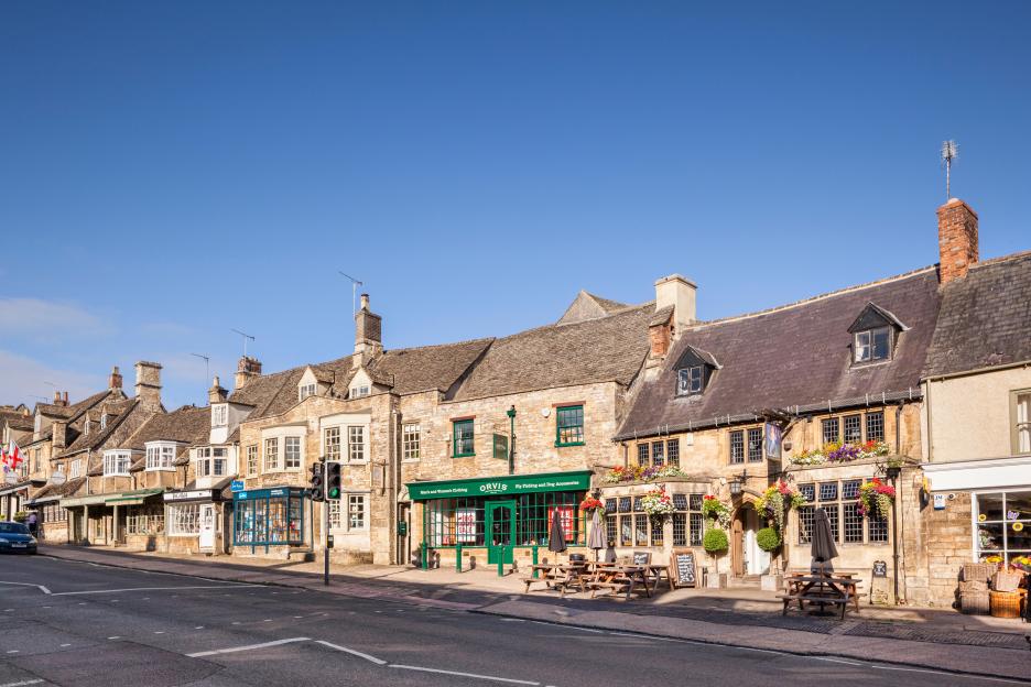 High street in Burford, Oxfordshire, England.
