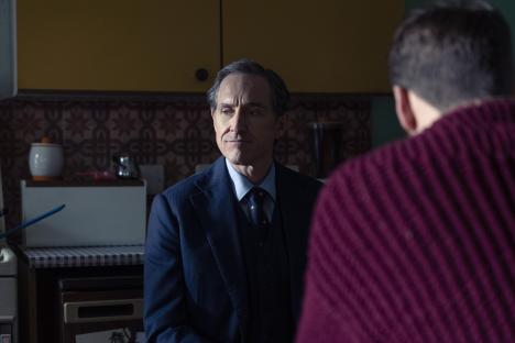 Bertie Carvel as Dalgliesh in a scene.