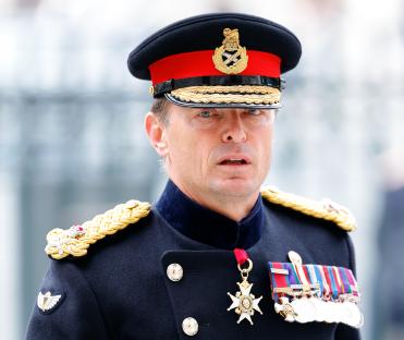 Lieutenant General Sir Roland Walker in military uniform.
