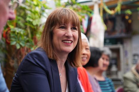 Rachel Reeves smiling at a horticulture hub.