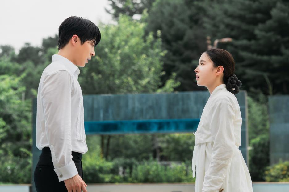 4 K-Dramas With A Touch Of Fantasy That Are Perfect For Fans Of &#8220;The First Night With The Duke&#8221; 10