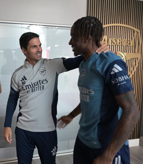 Arsenal manager Mikel Arteta welcomes new signing Noni Madueke.
