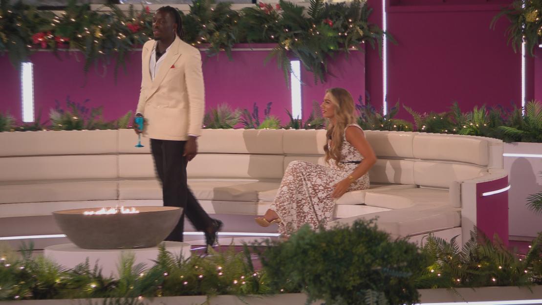 Dejon and Meg on Love Island.