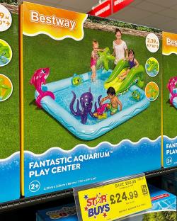 Box of Bestway Fantastic Aquarium Play Center inflatable pool.