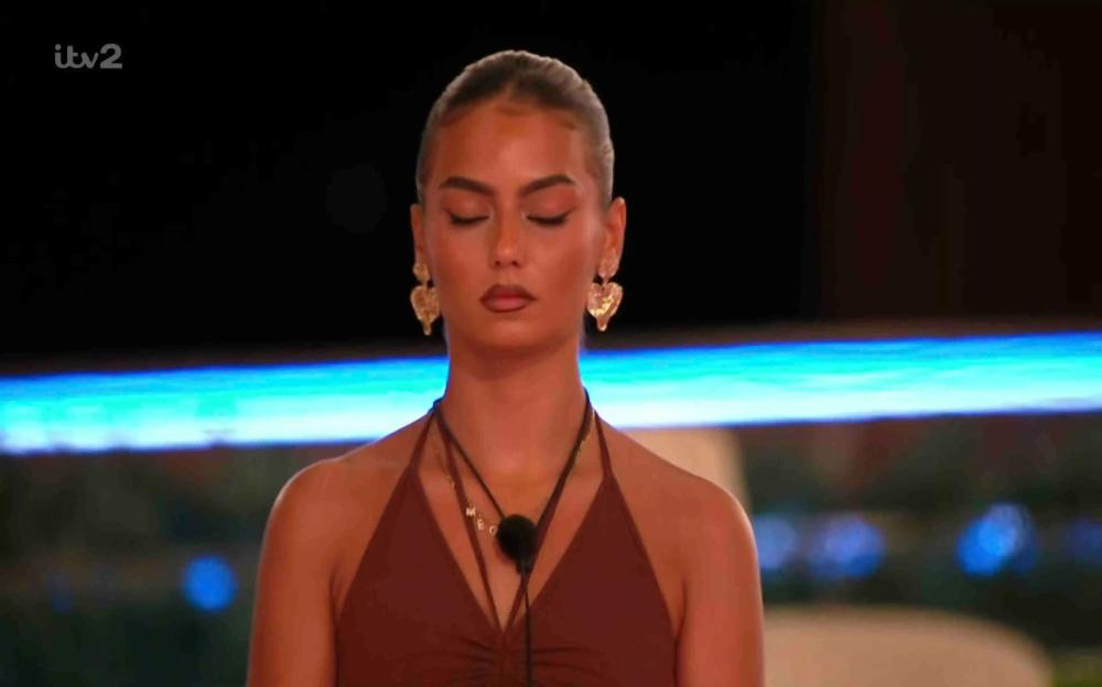 Shakira at the Love Island fire pit.