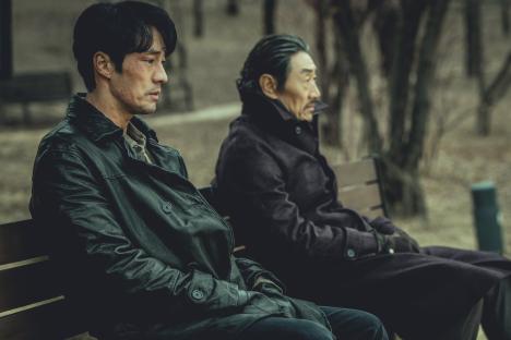 3 Reasons Why So Ji Sub And Lee Jun Hyuk&#8217;s Noir Action Drama “Mercy For None” Is A Must-Watch 6