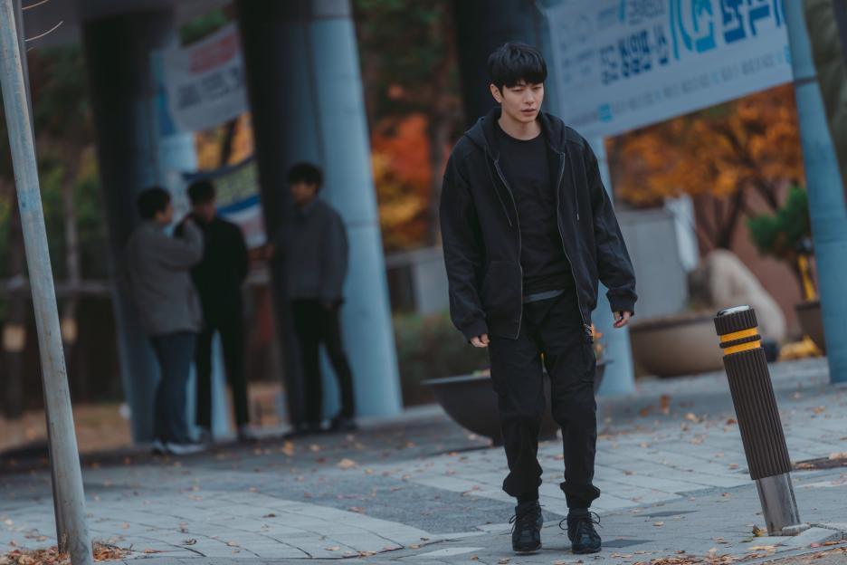Lee Min Ki Transforms Into A Terminal Cancer Patient In New Drama “Mary Kills People” 3