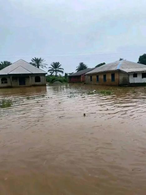 Heavy rainfall wash off bridges, roads in Ondo 3