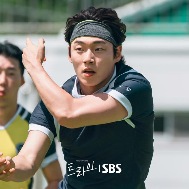 Kim Yo Han, Cho Han Gyeol, Kim E Jun, Hwang Seong Bin, And More Light Up The Field As Rugby Players In “The Winning Try” 6