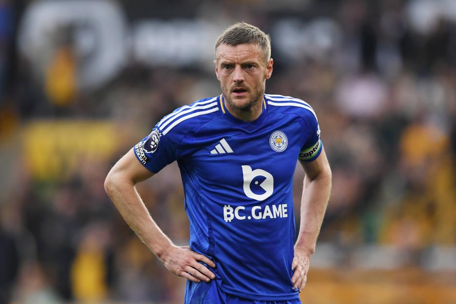 Jamie Vardy of Leicester City looking dejected during a Premier League match.
