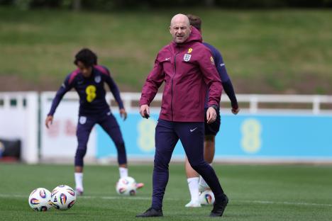 Lee Carsley, Head Coach of England, at a training session.