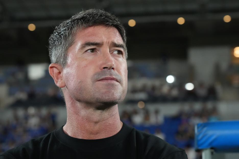 Harry Kewell, coach of Yokohama F. Marinos.