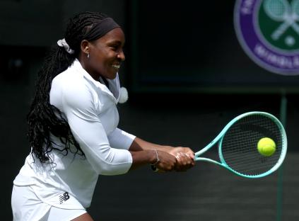 Coco Gauff practicing at Wimbledon.