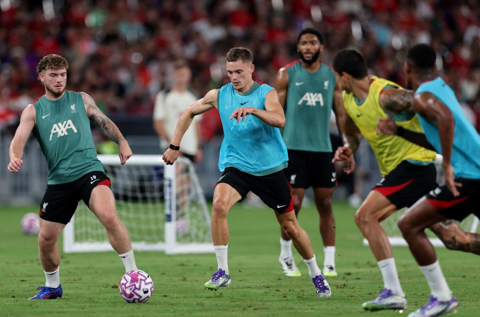Liverpool's Harvey Elliott and Florian Wirtz training in Hong Kong.