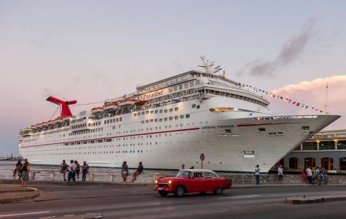a large cruise ship called the carnival paradise