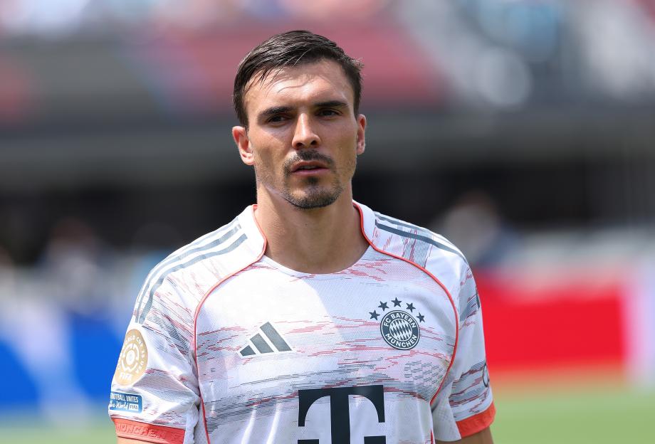 Joao Palhinha #16 of FC Bayern München.