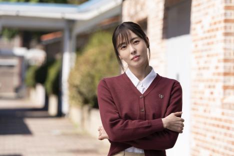 Lee Da Hee Is A High School Teacher With No &#8220;S LINE&#8221; In New Thriller Drama 5