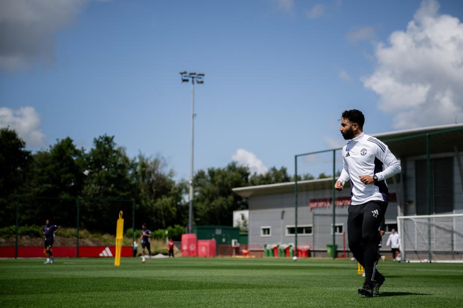 Head coach Ruben Amorim at a Manchester United training session.