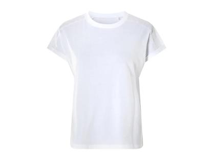 White short-sleeve t-shirt.