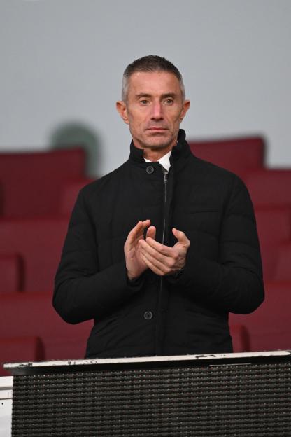 Andrea Berta, Arsenal's sporting director, applauding.