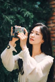 Namkoong Min And Jeon Yeo Been Film Precious Memories Together In &#8220;Our Movie&#8221; 9