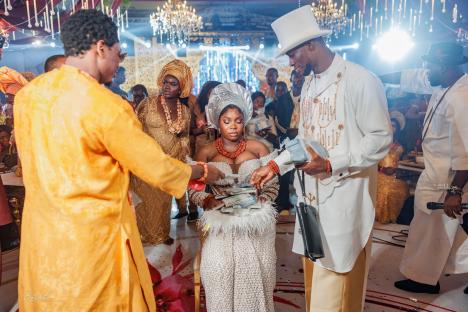 Love at First Sight! Enjoy Edisemi and Osaze&#8217;s Edo-Ijaw Traditional Wedding 44