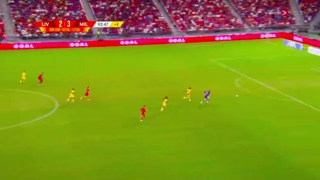 Noah Okafor scoring for AC Milan.