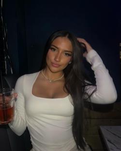 Photo of Shakira Khan, a Love Island contestant.