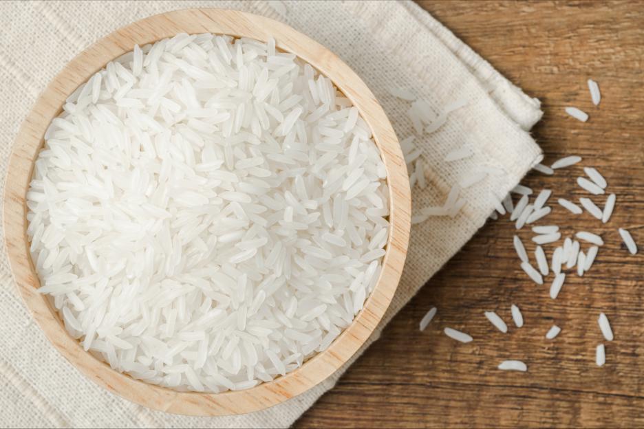 White rice in a wooden bowl.