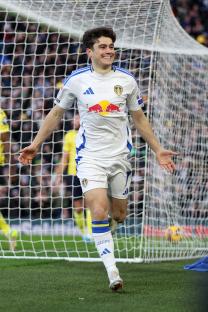 Daniel James of Leeds United celebrating a goal.