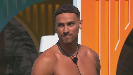Islander on Love Island.