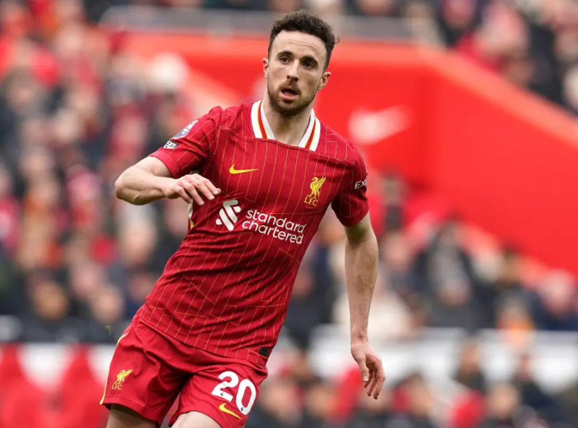 Liverpool player, number 20, in action.