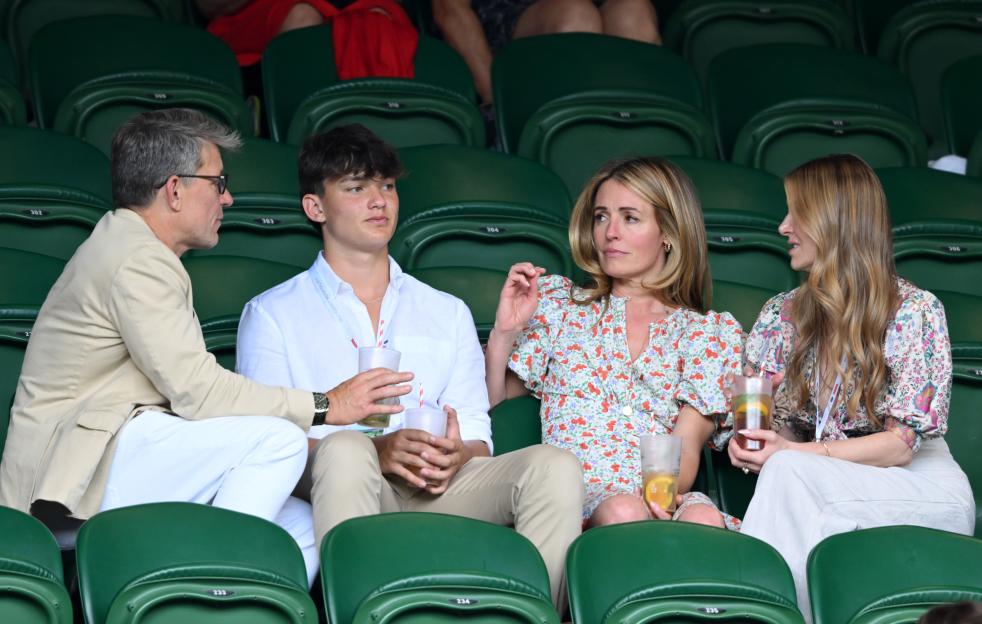 Ben Shephard, his son, and two women at Wimbledon.