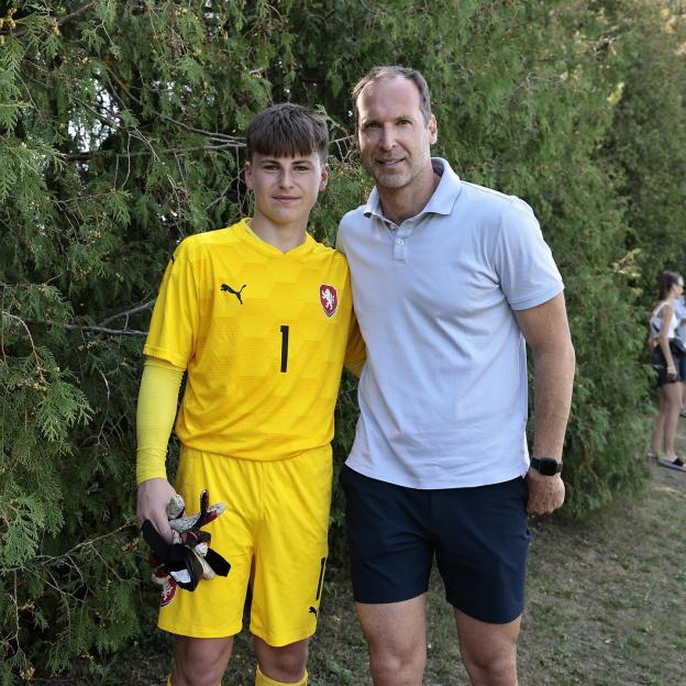 Damian Cech and Petr Cech posing together.