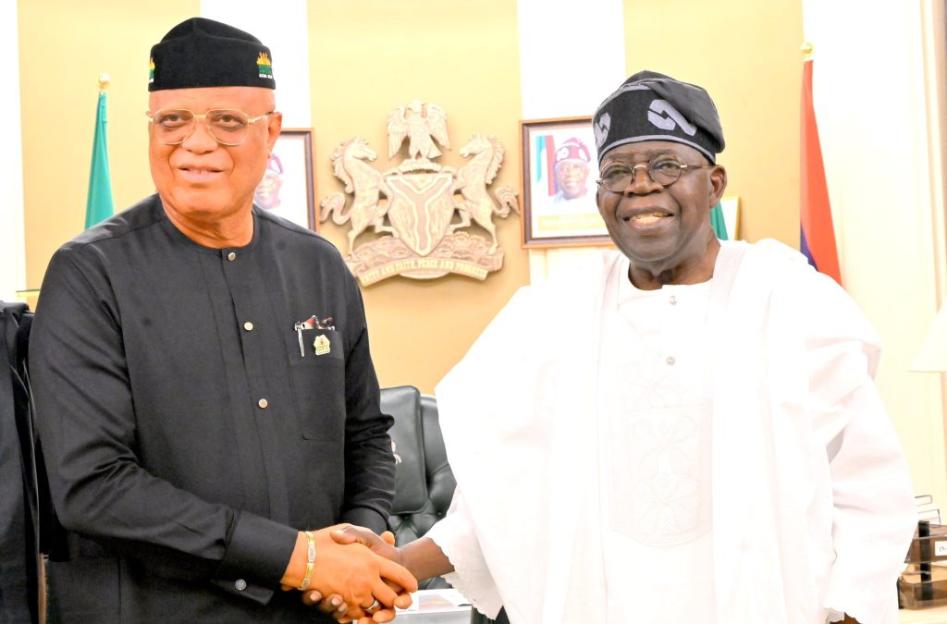 Gov Eno is APC leader in Akwa Ibom &#8211; Onanuga 3