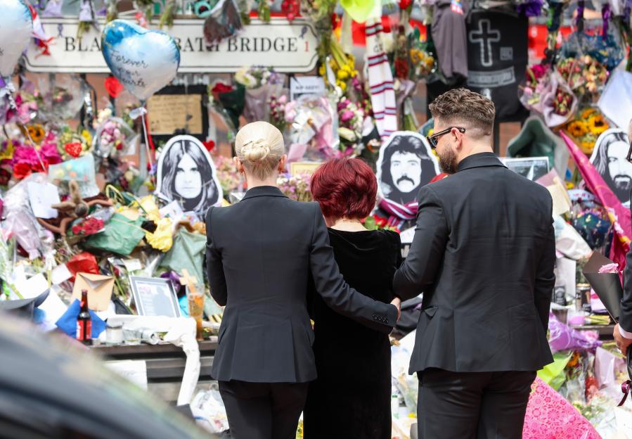 Ozzy Osbourne's family at a memorial.