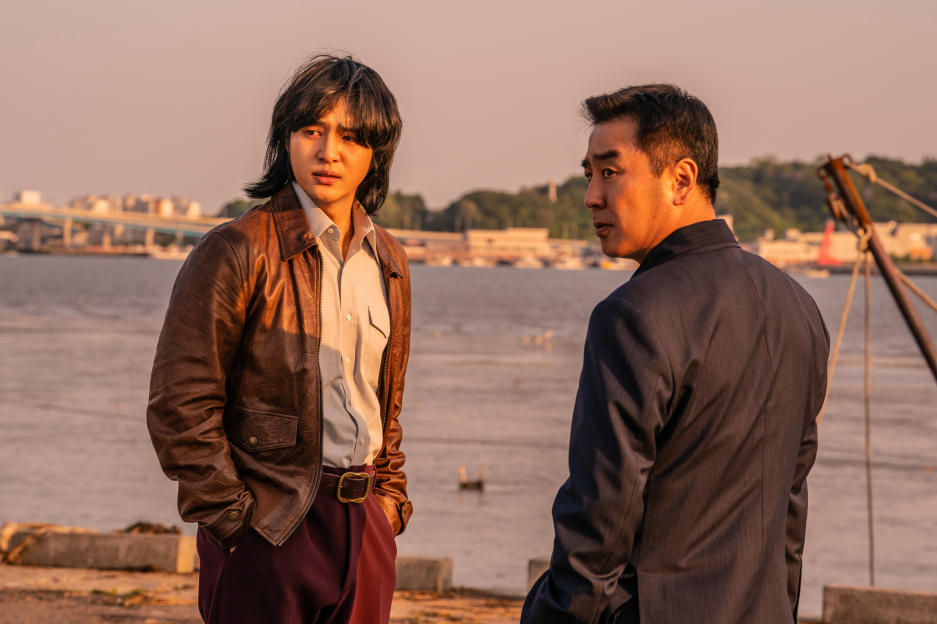 Ryu Seung Ryong And Yang Se Jong Showcase Uncle-Nephew Chemistry As They Team Up To Search For Treasure In New Drama &#8220;Low Life&#8221; 4