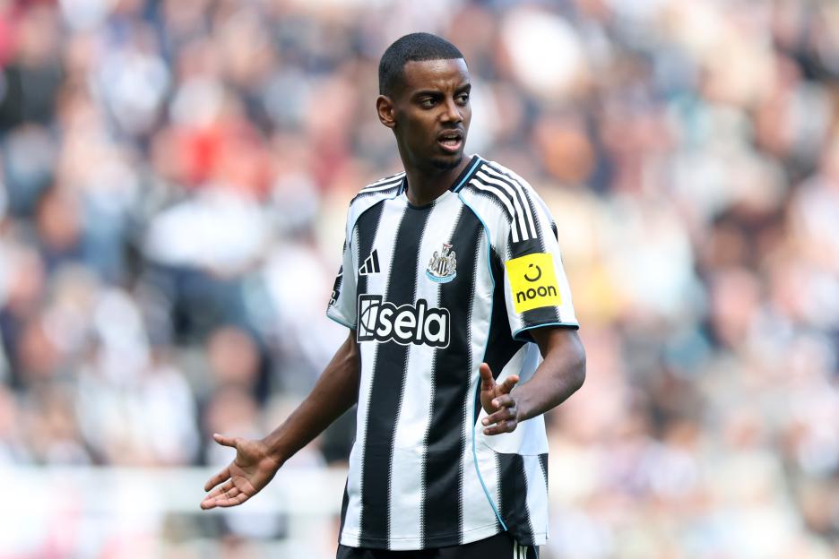 Alexander Isak of Newcastle United reacting during a match.