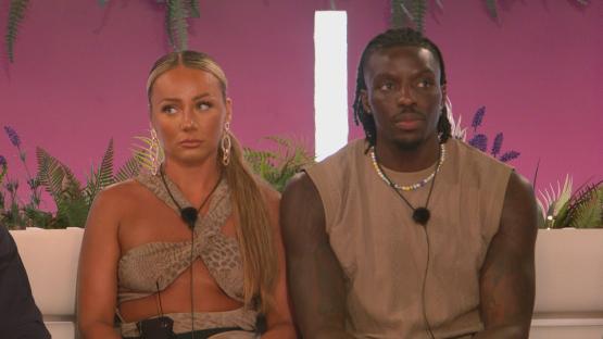Megan Moore and Dejon Noel-Williams on Love Island.