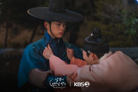 Seo Bum June Bursts Into Tears As He Grabs Taecyeon By The Collar In “The First Night With The Duke” 3