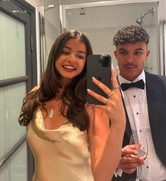 Freddie Fraser and Nisha Davenport taking a selfie.