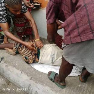 Benue crisis: Yelwata woman faints in IDP camp over hunger [PHOTOS] 3