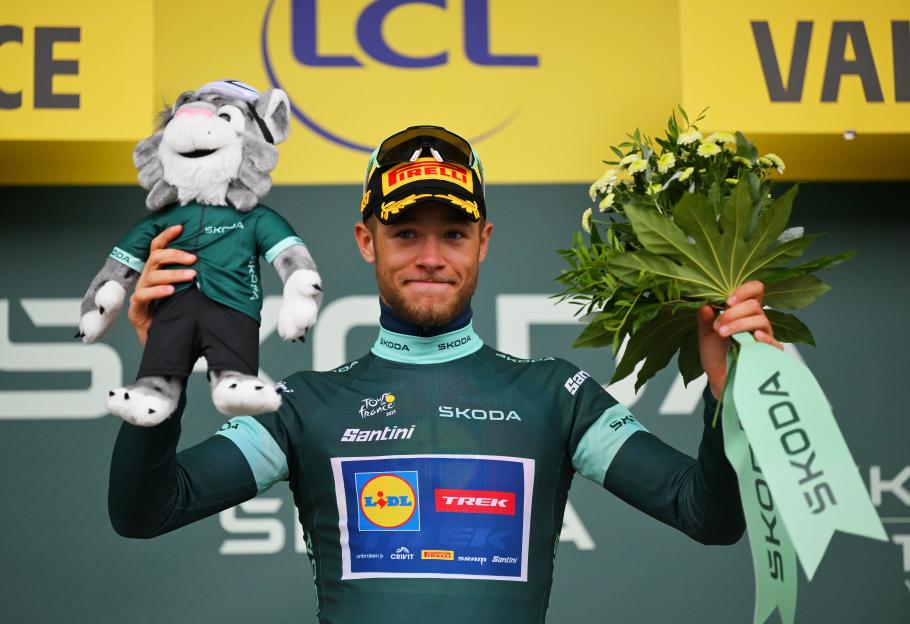 Jonathan Milan of Team Lidl-Trek celebrating a Tour de France victory.