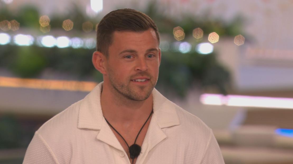 Giorgio Russo on Love Island.